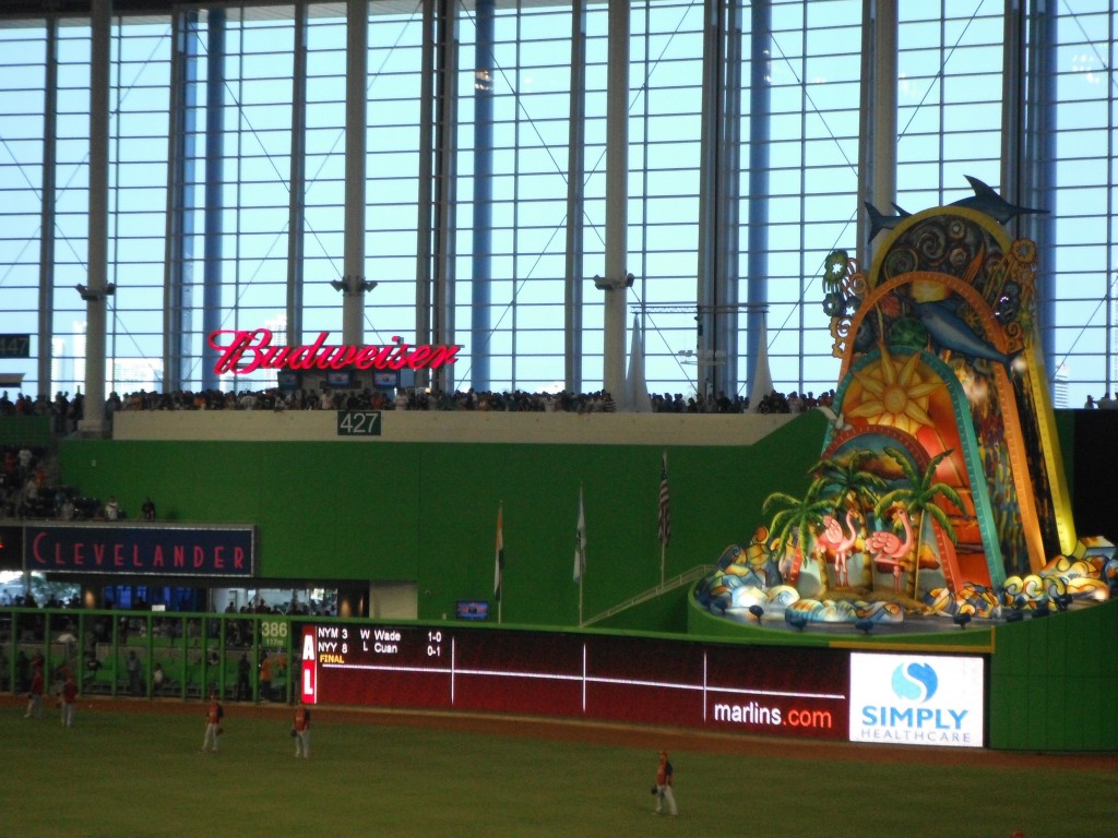 Miami-Marlins-Home-run-statue Miami Marlins Home Run Statue