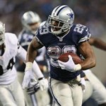 hi-res-452423009-demarco-murray-of-the-dallas-cowboys-runs-the-ball_crop_north