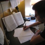 student_studying_350px