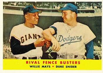 1958 Topps Willie Mays Duke Snider Rival Fence Busters